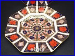 1990 Royal Crown Derby Bone China Old Imari 9 Octagonal Luncheon Plate #1128