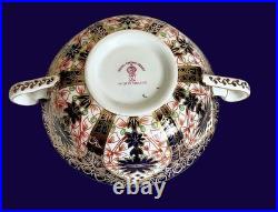 2 1923-53 ROYAL CROWN DERBY 1128 OLD IMARI 2 handle CREAM SOUP BOWLS W PLATES