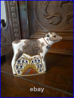 2007 Royal Crown Derby Bluebell Calf Paperweight Porcelain Figurine Gold Stopper