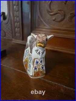 2007 Royal Crown Derby Bluebell Calf Paperweight Porcelain Figurine Gold Stopper