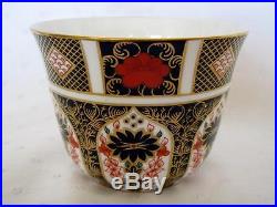 4 Hand Painted Royal Crown Derby Old Imari Flat Cup & Saucer Saucers 1128