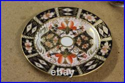 4 Piece Place Setting Traditional Imari 2451 Royal Crown Derby England MINT