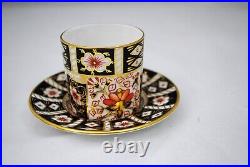 4 Royal Crown Derby Traditional Imari 2451 Demitasse Can Shape Cups and Saucers