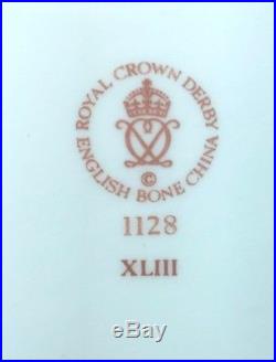 4 Royal Crown Derby china Old Imari #1128 pattern bread plates