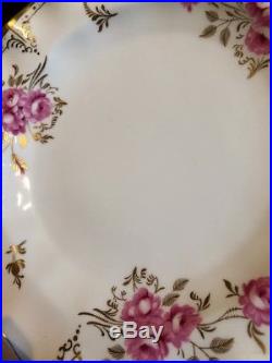 4 x Royal Crown Derby Pinxton Roses Fluted Dinner Plates 10 Lot (1)