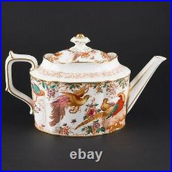 5 Cup Teapot & Lid Olde Avesbury by Royal Crown Derby
