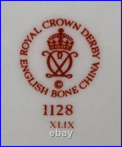 6 Plate Set Royal Crown Derby Old Imari #1128 8 1/2 Width