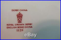 6 Royal Crown Derby 1128 OLD IMARI 8.5 SALAD PLATES 1967 Vintage Excellent