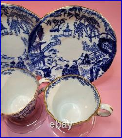 6 Royal Crown Derby Blue Mikado Tea Cups And Saucers