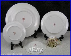 60 Pc Royal Crown Derby Traditional Imari #2451 Bone China Dinner Service for 12