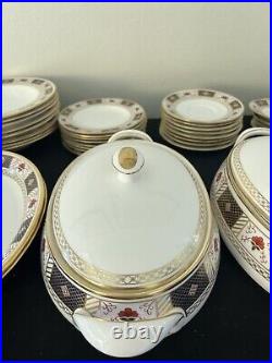 76 Piece Royal Crown Derby Derby Boarder English Bone China 8 Full Sets 1965