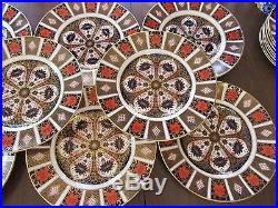 8 Royal Crown Derby 10 1/2 DINNER PLATES Old Imari 1128