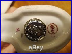 Beautiful Royal Crown Derby Cats Paperweights Big cat and little cat