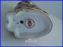 Beautiful Royal Crown Derby Gilt Imari Decorated Cat Figural Paperweight