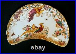 Beautiful Royal Crown Derby Olde Avesbury Crescent Salad Plate