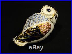 Beautiful Royal Crown Derby Traditional Imari Decorated Owl Figural Paperweight