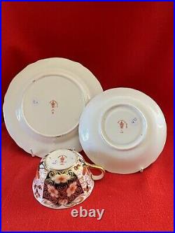 C 1925 Royal Crown Derby tea trio, Traditional Imari pattern #2451, set #2