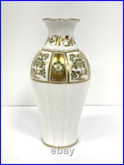Coalport Royal Crown Derby Green Derby Panel Handpainted Fluted Porcelain Vase