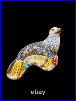 Collectible Royal Crown Derby large paperweight Sea Lion 4 1/2 H gold stopper