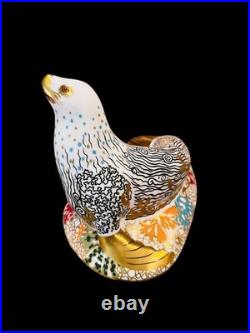 Collectible Royal Crown Derby large paperweight Sea Lion 4 1/2 H gold stopper