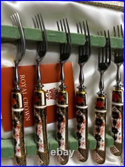 Excellent con Royal Crown Derby Old Imari 6 Forks + 6 Knives withPorcelain Handles