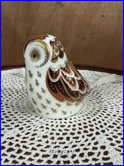 Exclusive Royal Crown Derby Collectors Guild Member's Pack with Owlet Paperwt