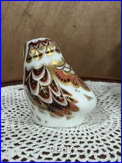Exclusive Royal Crown Derby Collectors Guild Member's Pack with Owlet Paperwt