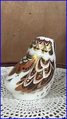 Exclusive Royal Crown Derby Collectors Guild Member's Pack with Owlet Paperwt