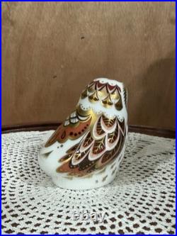 Exclusive Royal Crown Derby Collectors Guild Member's Pack with Owlet Paperwt