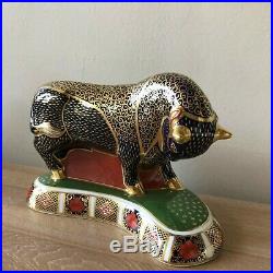 Lovely Royal Crown Derby Imari Grecian Bull Large Paperweight/Figurine