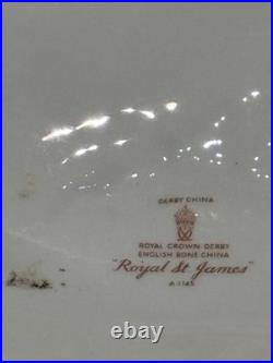 Lovely Royal Crown Derby Royal St James Covered Vegetable