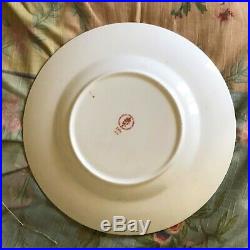 Lovely Royal Crown Derby Traditional Imari 2451 Dinner Plate