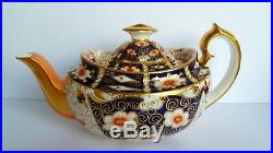 Lovely Vintage Royal Crown Derby Imari 2451 Tea Pot Teapot
