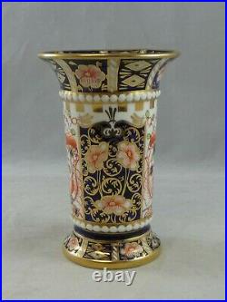 Lovely Vintage Royal Crown Derby Imari Witches 6299 Trumpet Vase