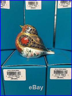 New Royal Crown Derby 1st Quality Imari Solid Gold Band Robin Paperweight