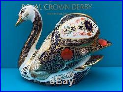 New Royal Crown Derby 1st Quality Imari Solid Gold Band Swan Paperweight