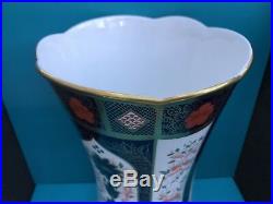 New Royal Crown Derby 2nd Quality Old Imari Solid Gold Band 12 Column Vase