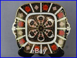 Pair Of Royal Crown Derby Plates Pattern 1128