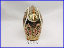 Perfect Royal Crown Derby Imari Elephant Paperweight With Gold Stopper