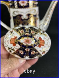ROYAL CROWN DERBY 2451(1)Traditional Imari 7 3/4, 5 Cup Coffee PotEngland