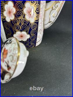 ROYAL CROWN DERBY 2451(1)Traditional Imari 7 3/4, 5 Cup Coffee PotEngland