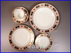 ROYAL CROWN DERBY BORDER Imari Place setting Dinner Bread Plate Cup England