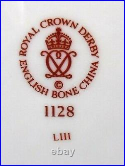 ROYAL CROWN DERBY England OLD IMARI 1128 pattern 60-piece SET SERVICE for 12