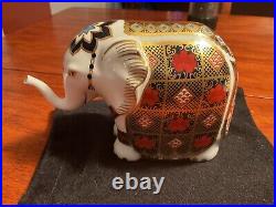 ROYAL CROWN DERBY English Bone China LIII ELEPHANT With Gold Coloured Stopper VG