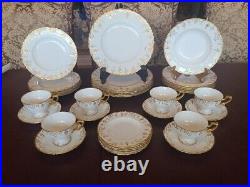 ROYAL CROWN DERBY FINE BONE CHINA VINE GOLD PATTERN Service for 6