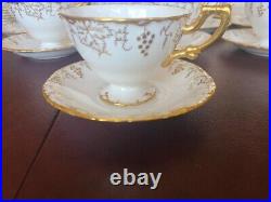 ROYAL CROWN DERBY FINE BONE CHINA VINE GOLD PATTERN Service for 6