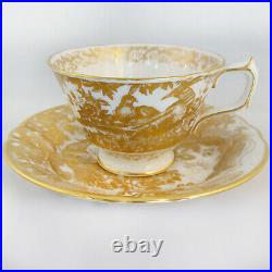 ROYAL CROWN DERBY GOLD AVES Tea Cup & Saucer NEW NEVER USED made in England