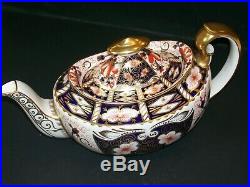 ROYAL CROWN DERBY Large Imari Teapot No. 2451 BeautifulPerfect