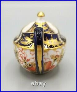 ROYAL CROWN DERBY TRADITIONAL IMARI 2451 Mini Miniature Teapot