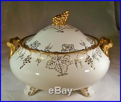 Royal Crown Derby Vine Gold Grapes & White 9 Covered Vegetable Casserole Bowl